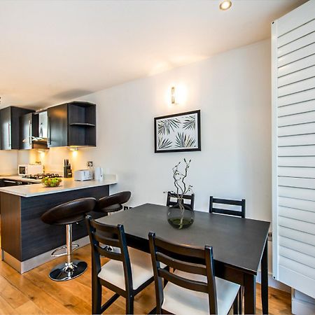 2 Bed Flat In Clapham Common Lägenhet London Exteriör bild